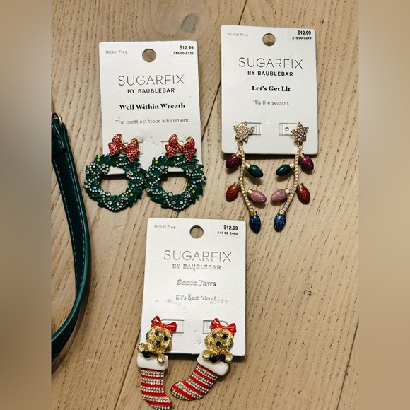 Urban Expressions Cross Body Bag NWOT & 3 Pairs Of Sugarfix Holiday Earrings - Picture 3 of 9